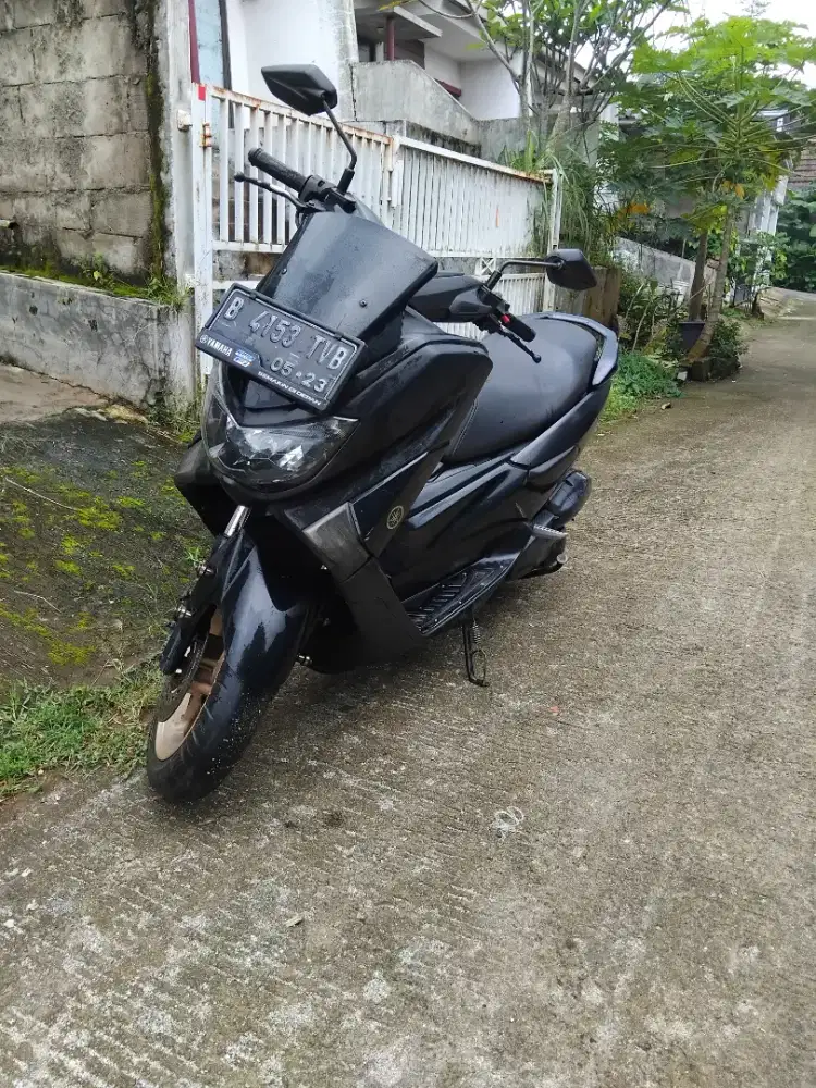 Di jual nmax tahun 2018  ss lengkap
