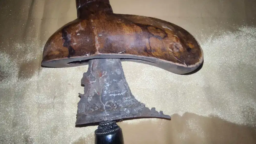 Keris Dapur Putut Luk 9 Antik Klasik