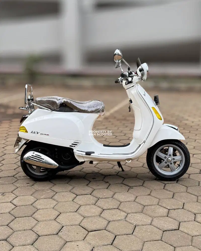 VESPA LXV 150 3V 2016 BERGARANSI
