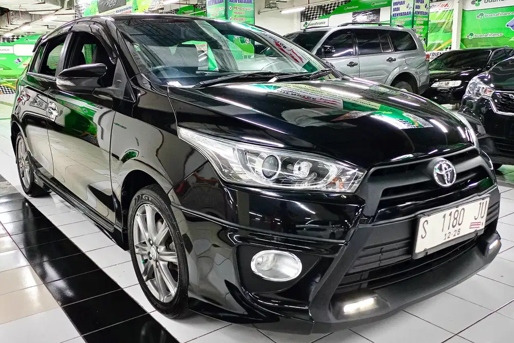 Toyota Yaris TRD Sportivo 1.5 Hitam 2016 Matic / AT ISTIMEWA BOSS !!