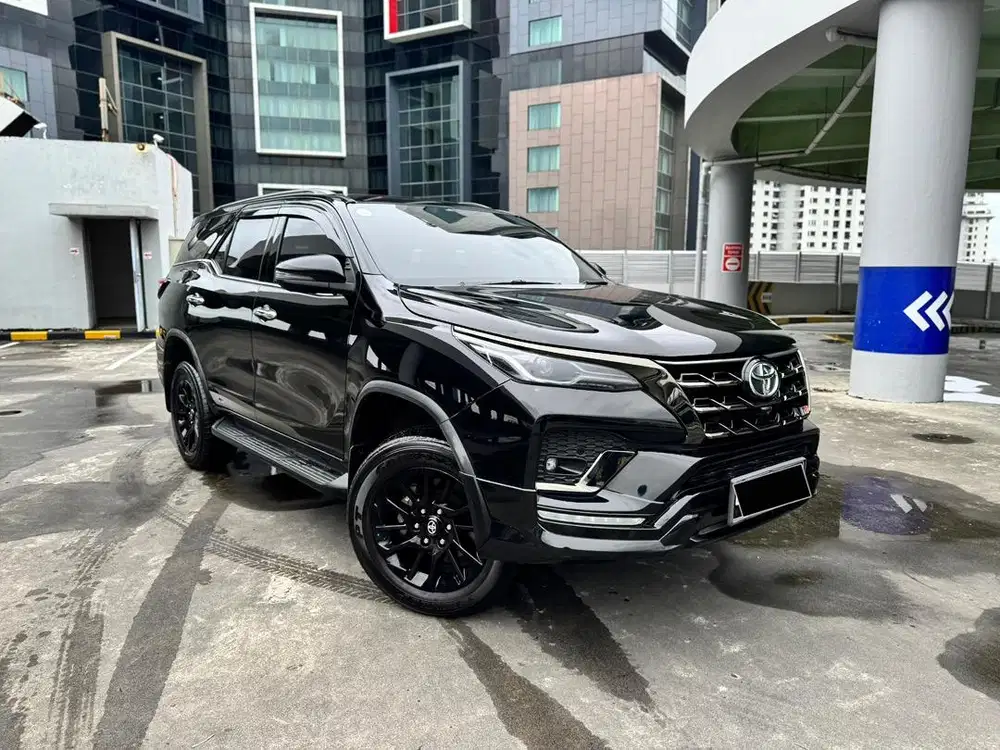 (TDP 50 jt) Toyota Fortuner GR 2.8 AT 20222 Automatic
