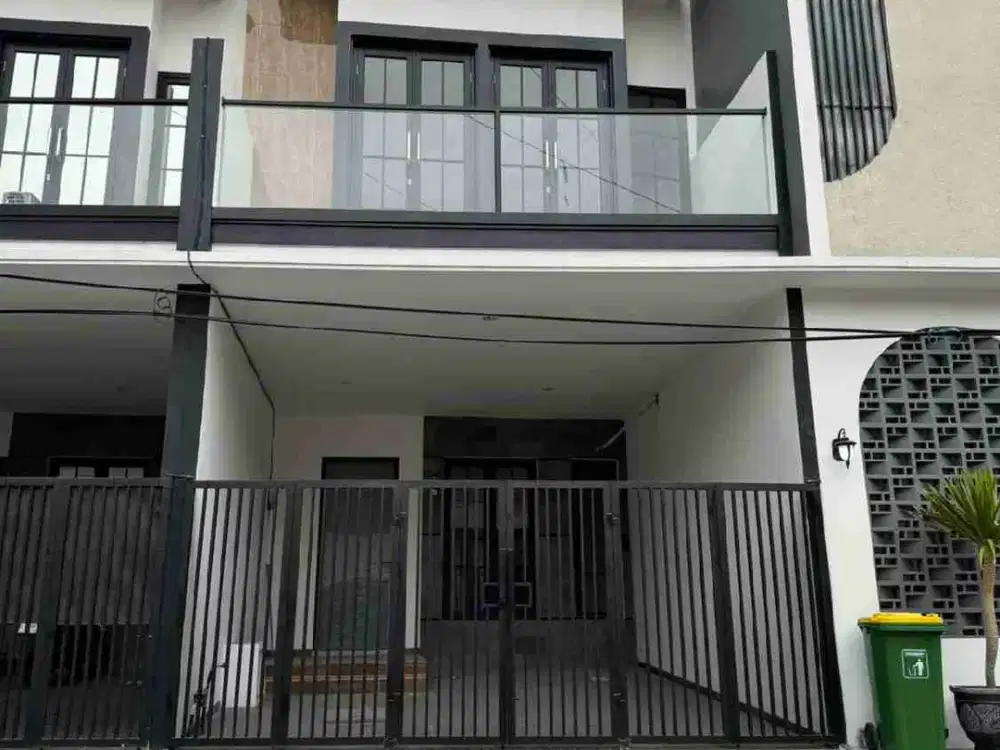 dijual rumah new gress siap huni di ketintang baru