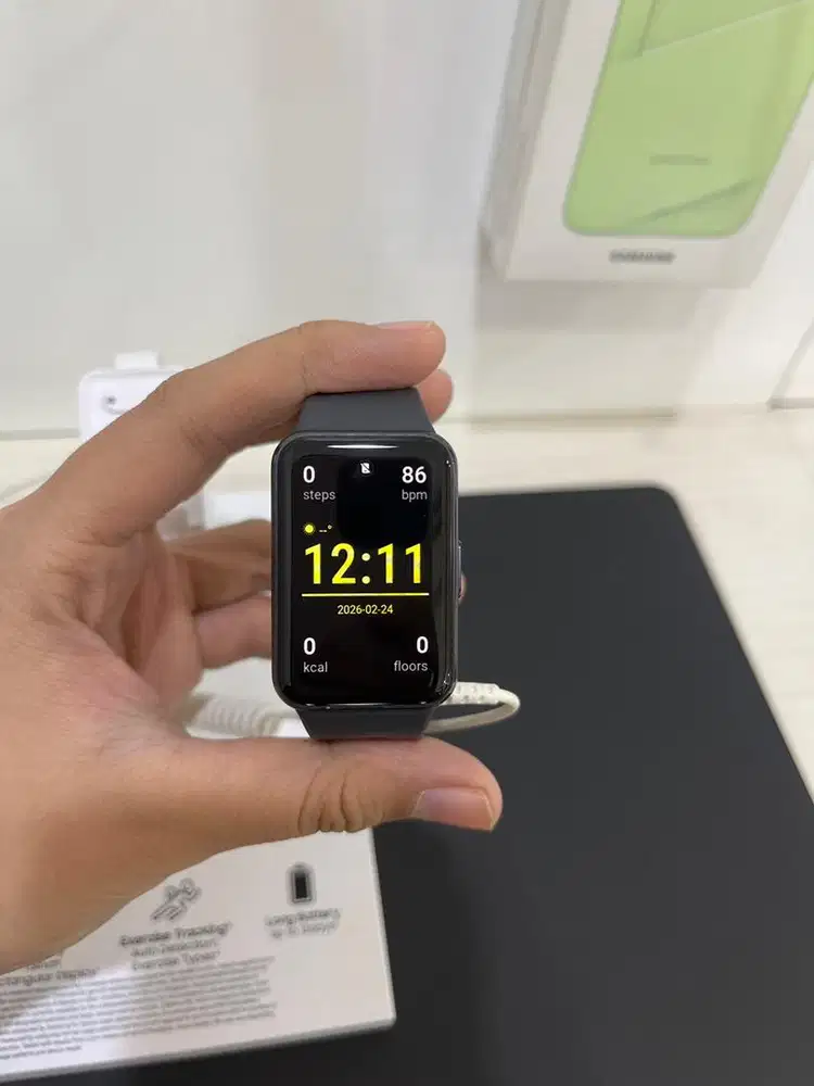 Galaxy Fit3 Cashback 100RB