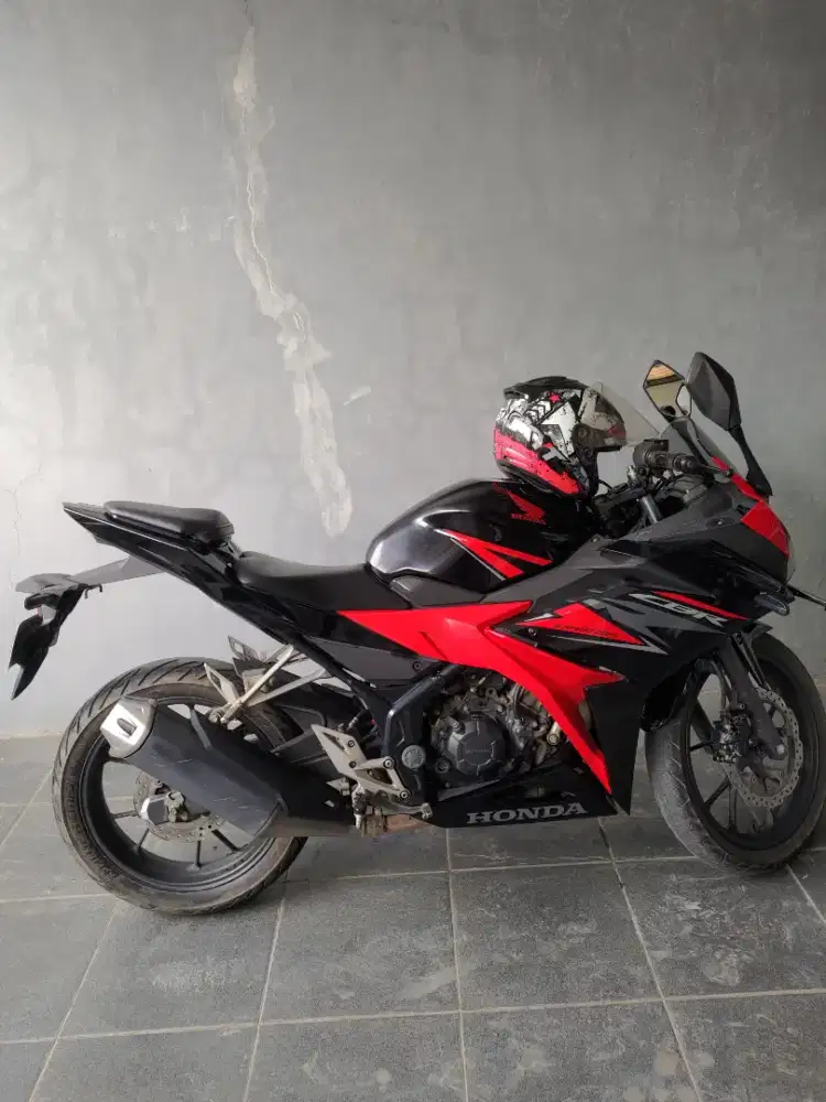 Dijual motor CBR 150R