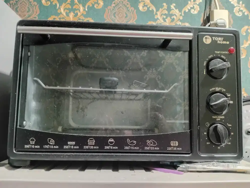 Oven listrik ( pemanggang kue)