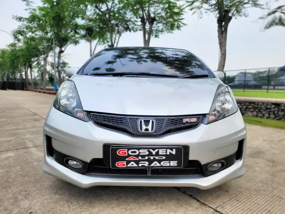 HONDA JAZZ RS (GE8) 1.5 AT 2014