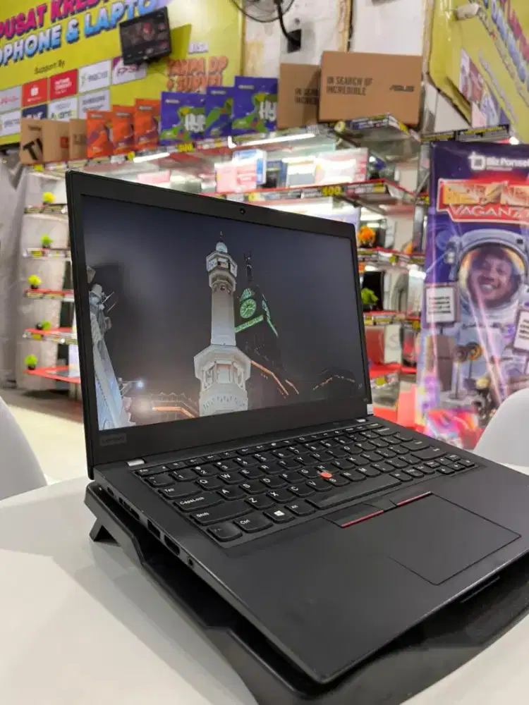 Lenovo X13 Core i7 Cicilan Tanpa dp Bunga 0%