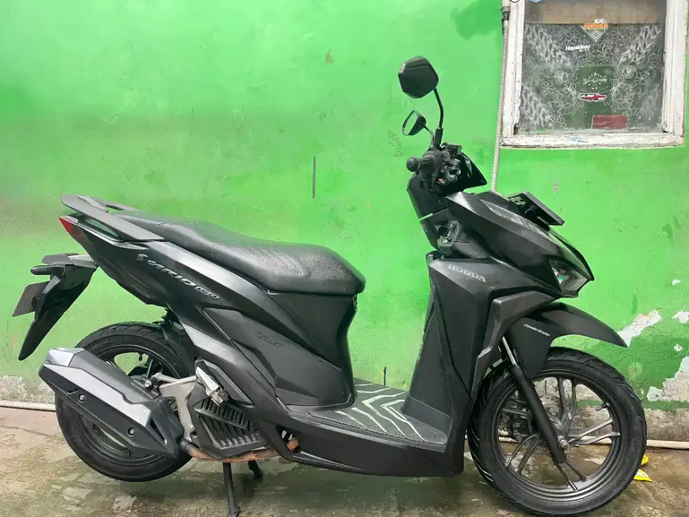 HONDA VARIO 150CC TAHUN 2020 PAJAK ON SS LNGKP ASLI