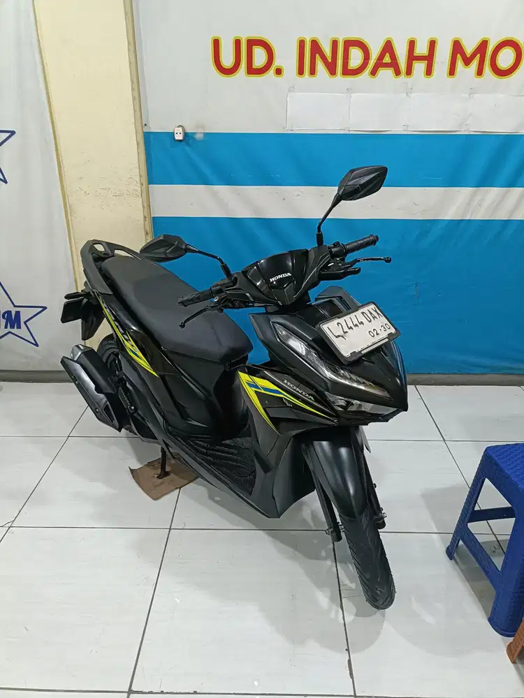 Cc125 HONDA VARIO ESP CBS SPORTY FI ECO 2025 BISA KREDIT