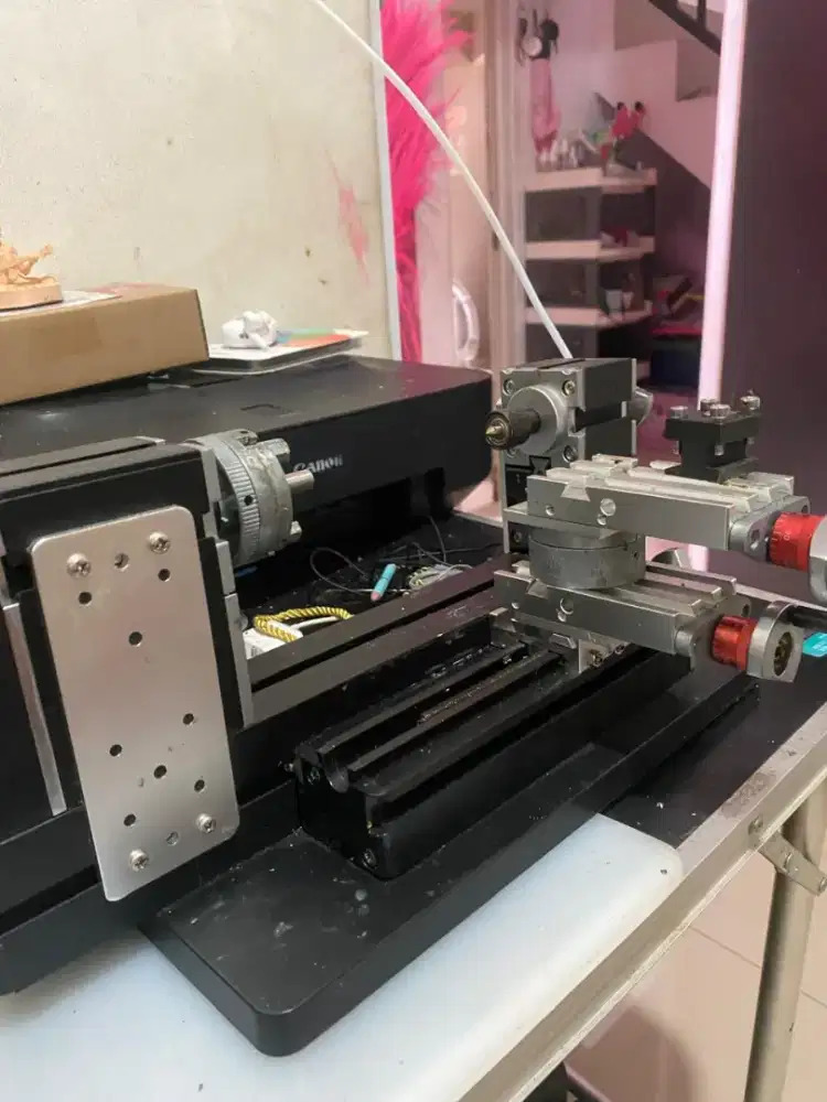 Mesin bubut portable