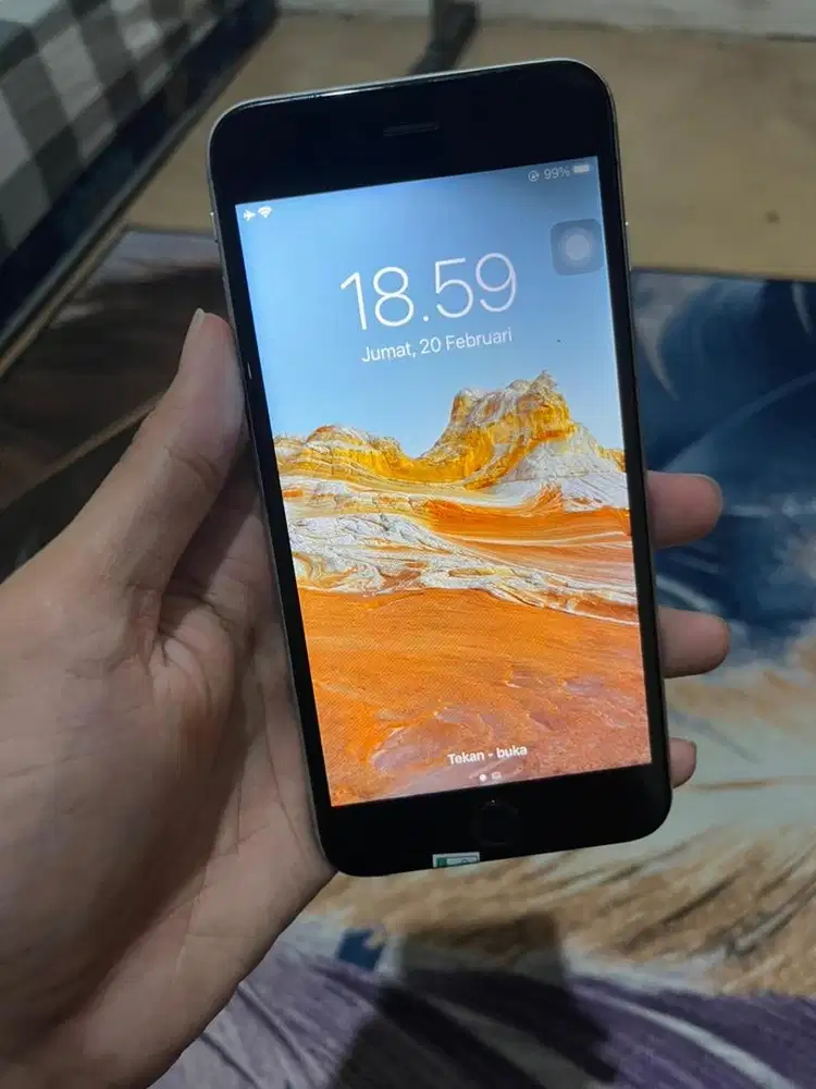 Iphone 6s+ 16gb wifi only