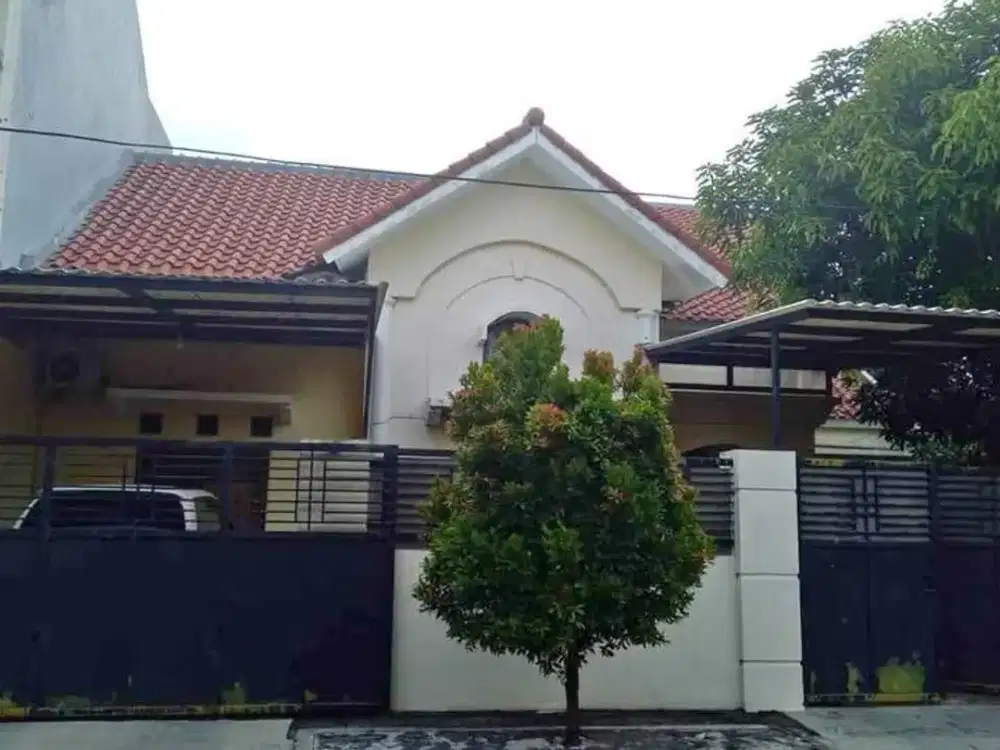 Rumah Terawat Medokan Asri Siap Huni dekat UPN