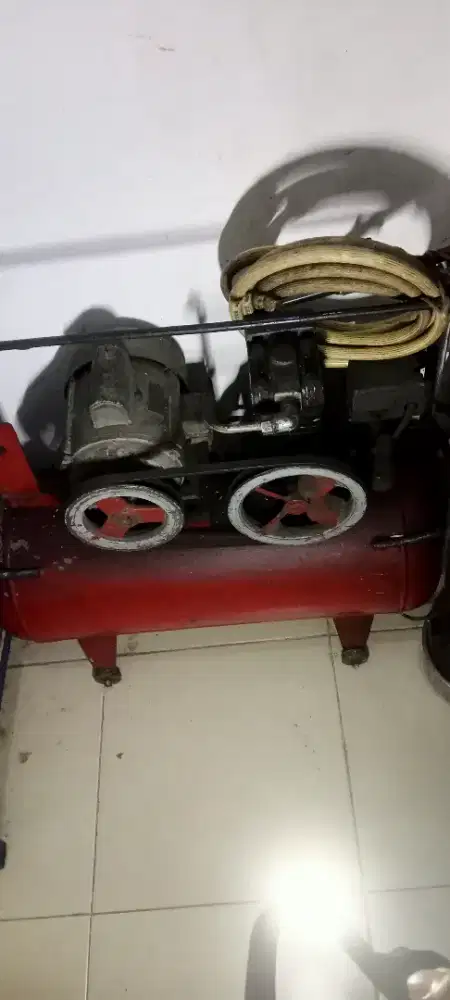 Kompresor dinamo setengah hp