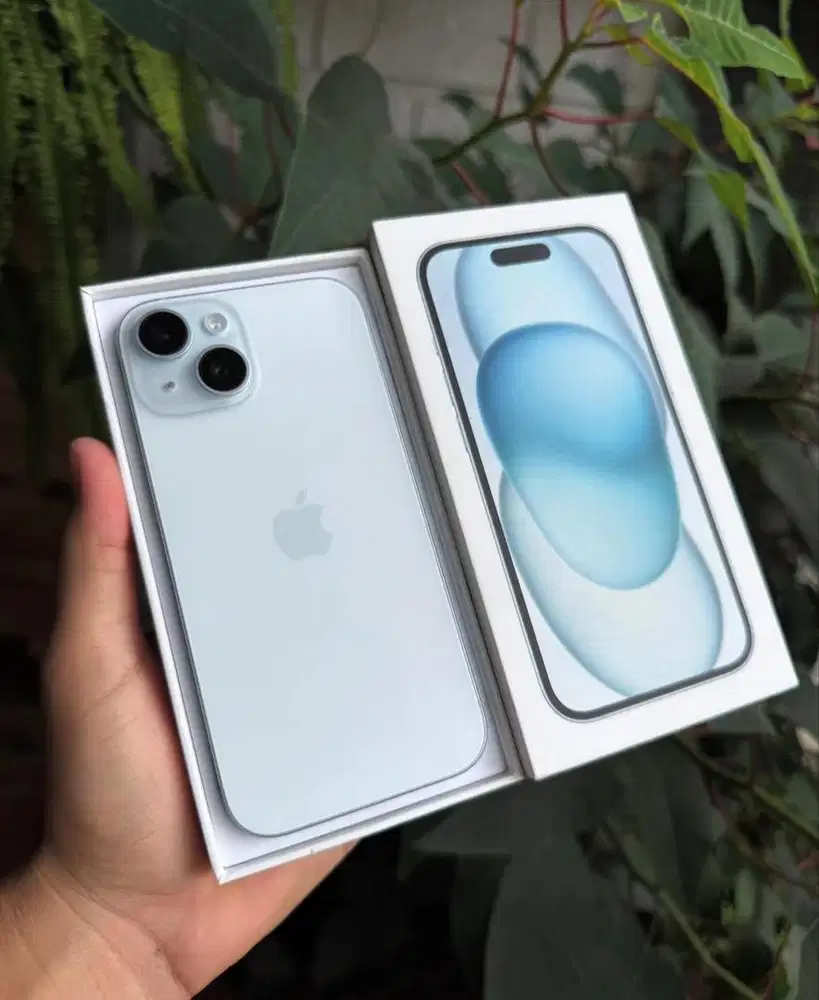 promo free adapter iphone 15 128gb blue new garansi ibox 12 bulan