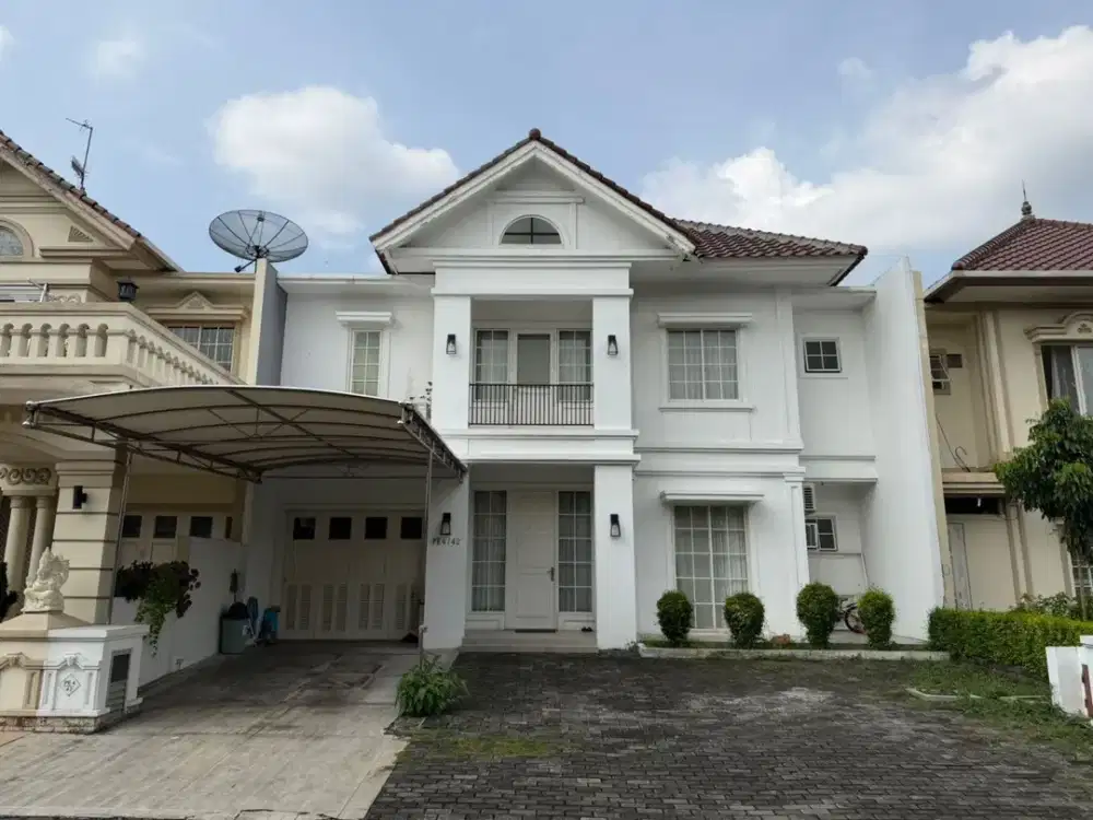Dijual Rumah Bagus & Strategis Dekat PTC di Villa Bukit Regensi 3, Surabaya
