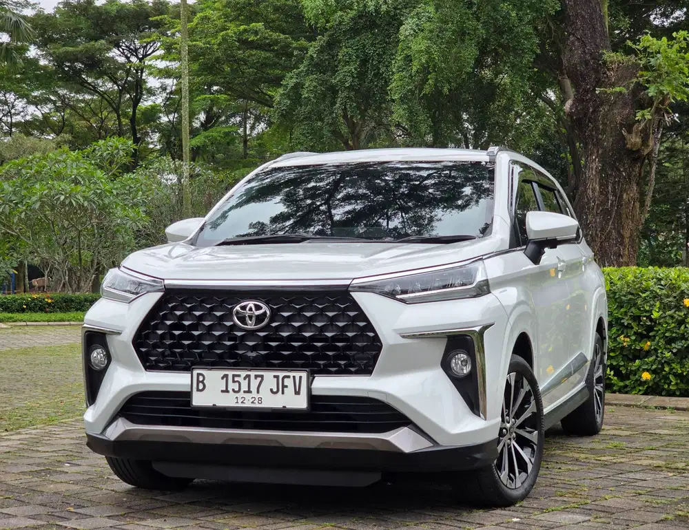 KM.33.RB| VELOZ Q 1.5 AT 2023 PUTIH RASA BARU PERFECT !!