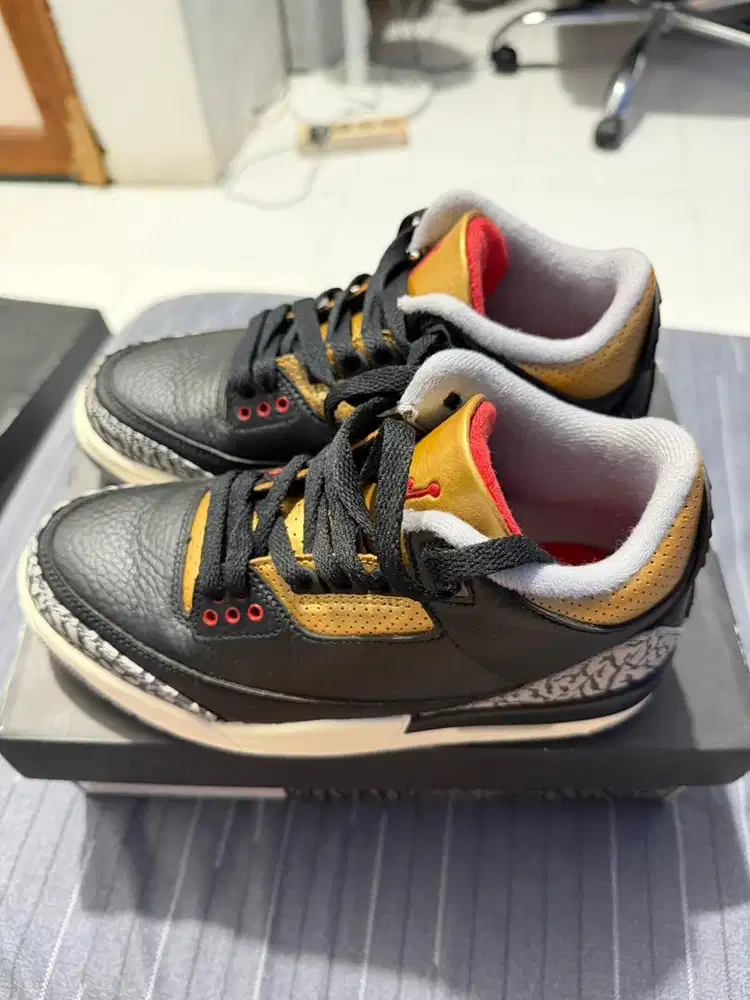 JUAL WMNS AIR JORDAN 3 RETRO