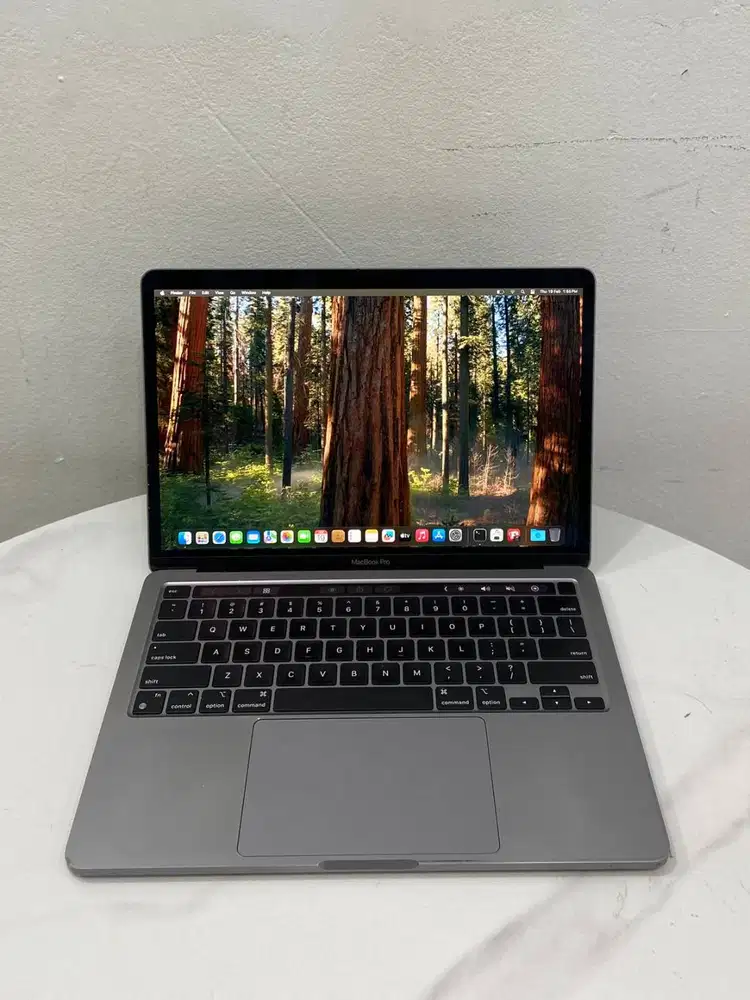 APPLE MACBOOK PRO M1 2020 TOUCHBAR Retina Display 13 16GB/256GB *REC
