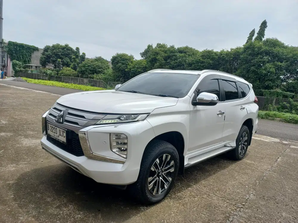 Mitsubishi Pajero Dakar 4x2 at 2023
