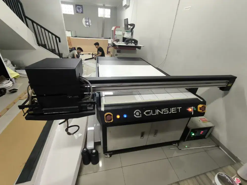 Mesin Print UV Flatbed Gunsjet GH-UHV1016 (Industrial Grade) 160x100cm