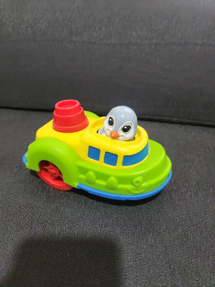 Mainan kapal toys kingdom