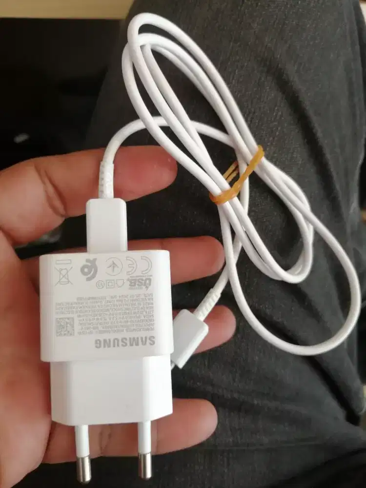 Charger ori samsung 25 watt c to c