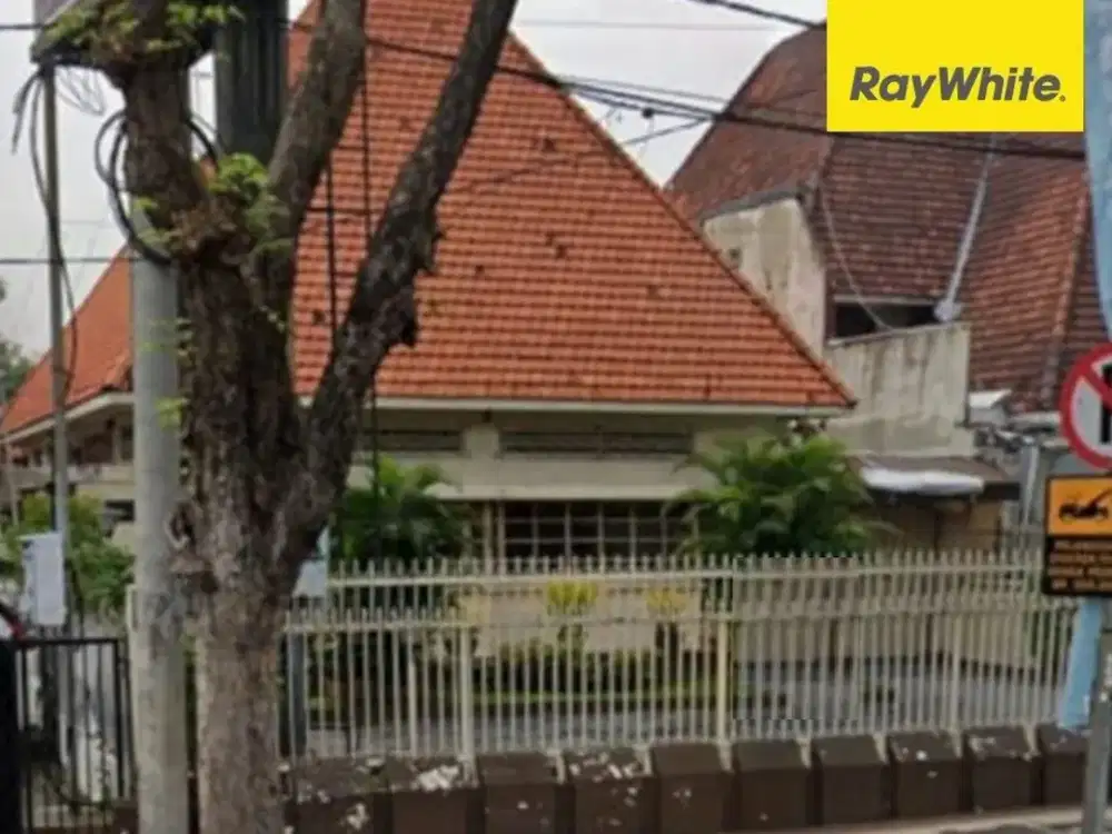 Disewakan Rumah Pusat Kota di Jalan Raya Darmo Surabaya