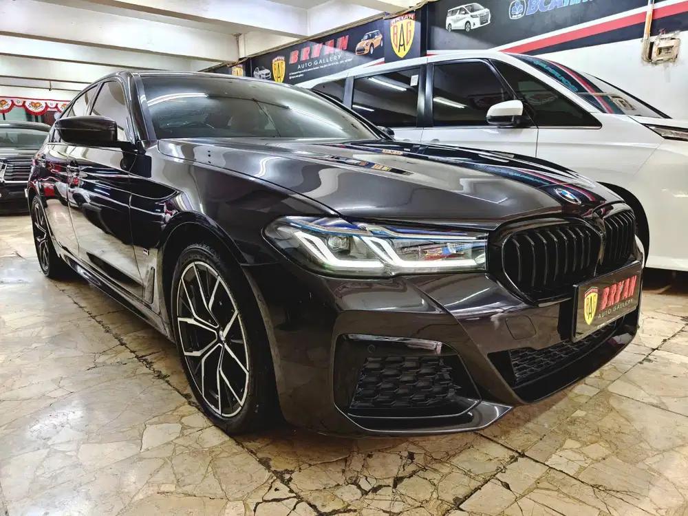 PROMO PUASA BMW 520i G30 2023 M SPORT DP 50JTAN
