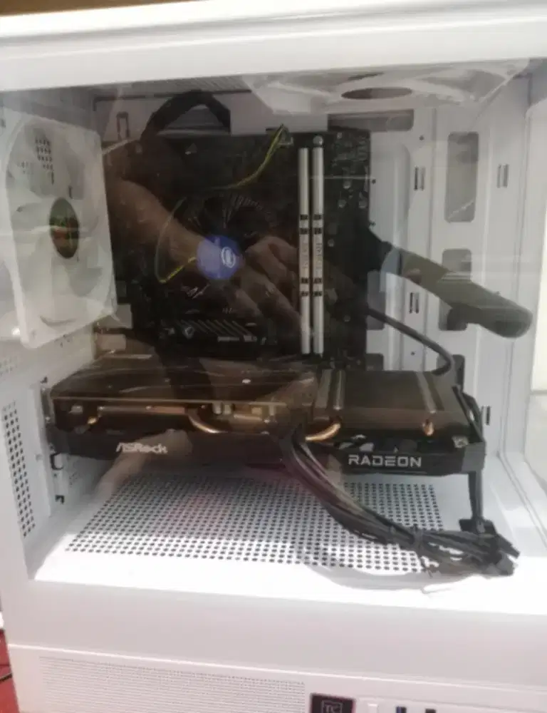 Pc gaming + kerja (GPU RX 6600)