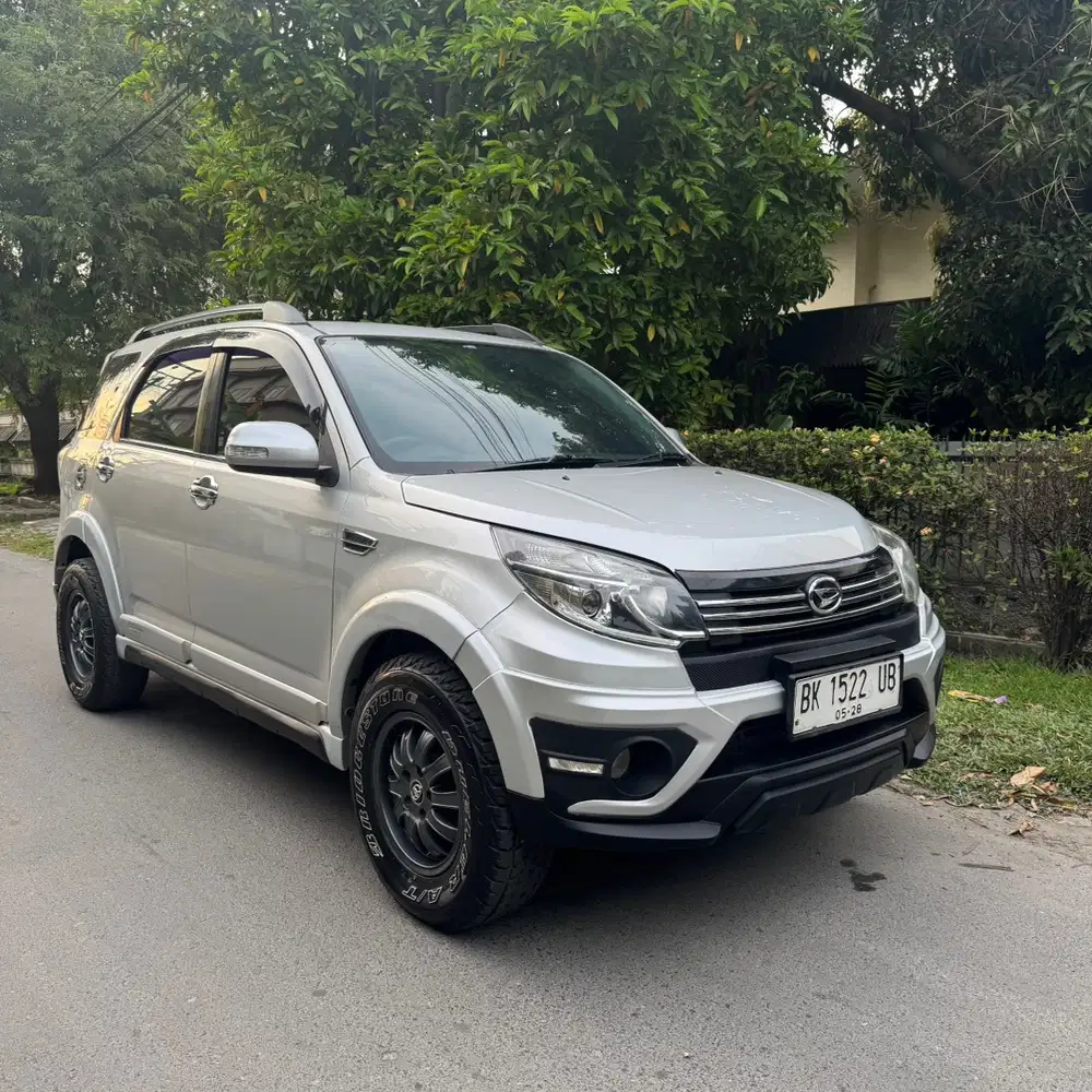 (DP12JT) Terios 1.5 R Adv Manual 2015