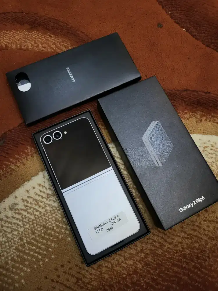 SAMSUNG Z FLIP 6 12/256GB SEIN