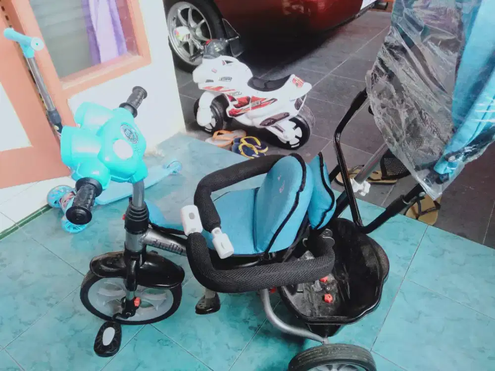 Jual mobil dorong untuk anak, apolo untuk belajar jalan, speda roda 3