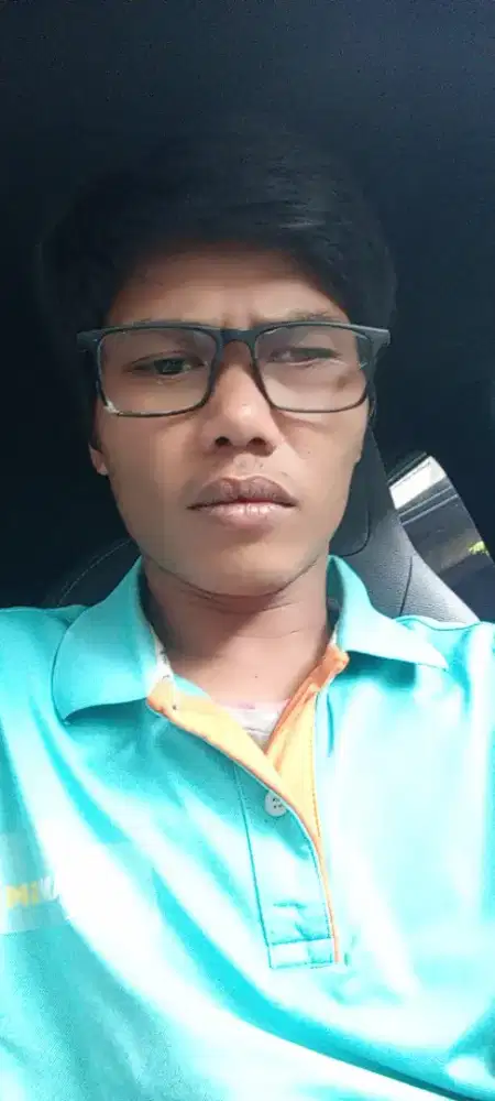 Cari pekerjaan sebagai supir/driver