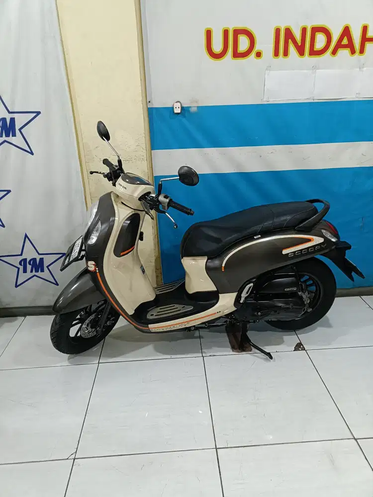 Cc110 HONDA SCOOPY ESP SPORTY FI ECO 2023 BISA KREDIT KM STANDAR