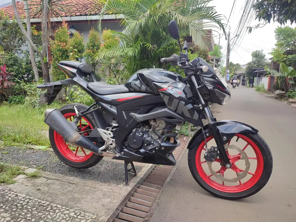 FOR SALE GSX S150 KEYLESS TAHUN 2018