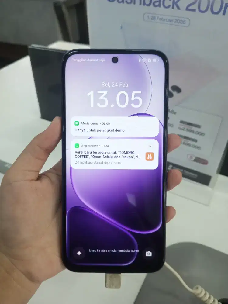 Cicilan handphone syaratnya cukup KTP saja