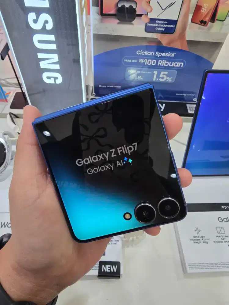 Samsung Galaxy ZFlip7 12/256