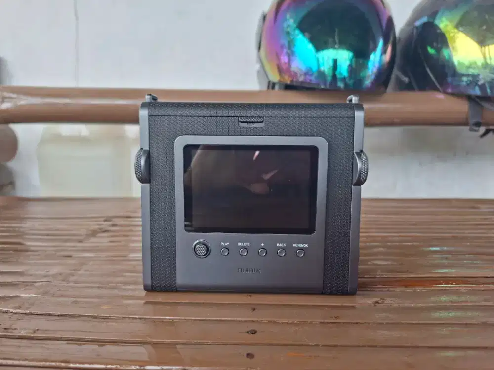 Camera Fujifim Instax Wide Evo (terbaru)