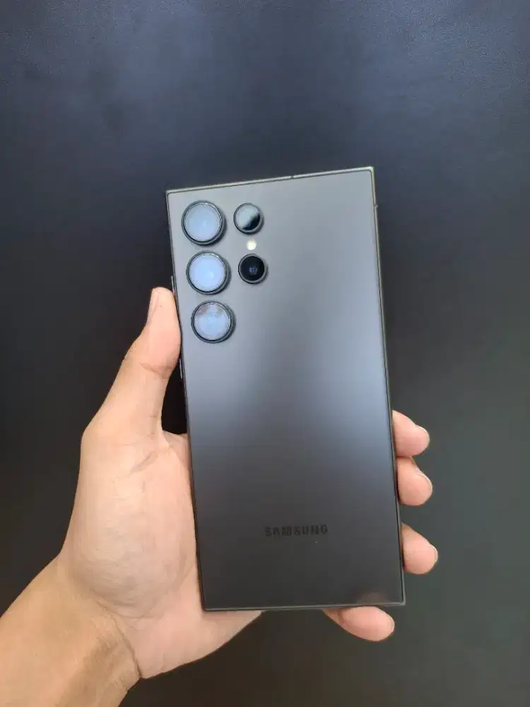 Samsung S24 ultra 12/512 garansi on