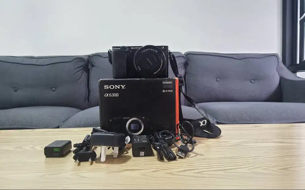 SONY A6300 LENSA KIT