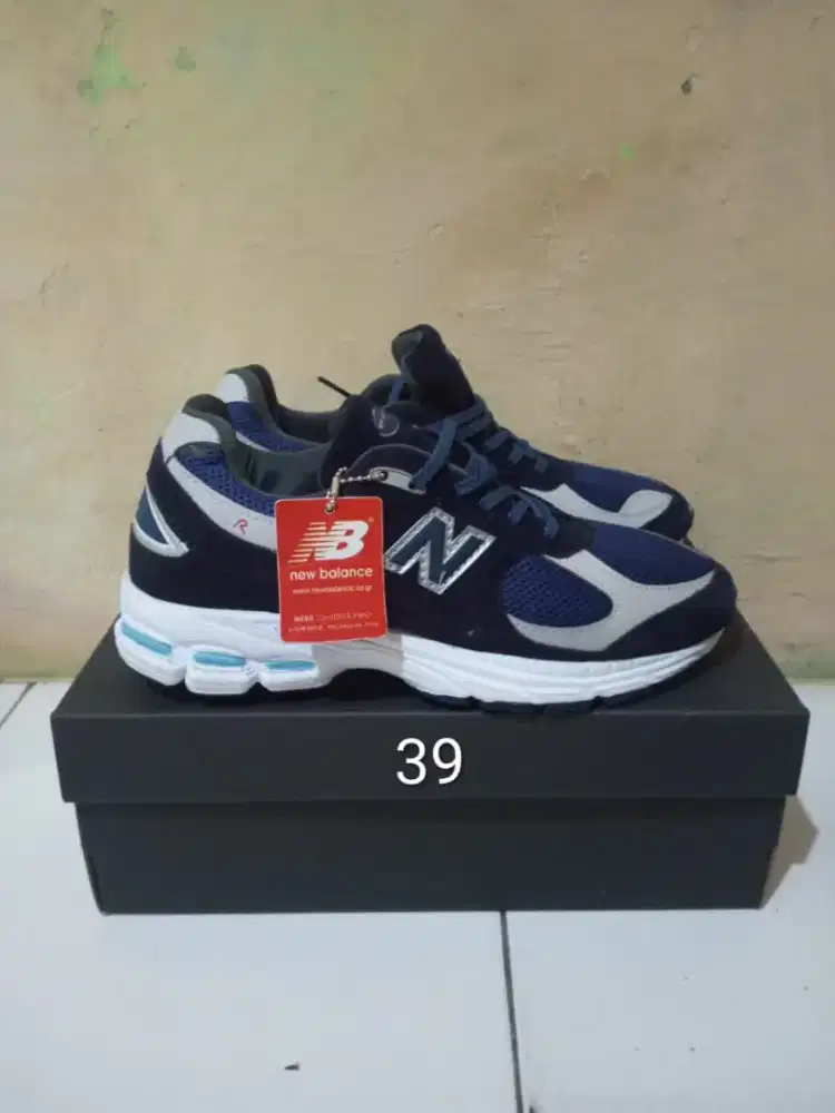 JUAL SEPATU PREMIUM BERKUALITAS