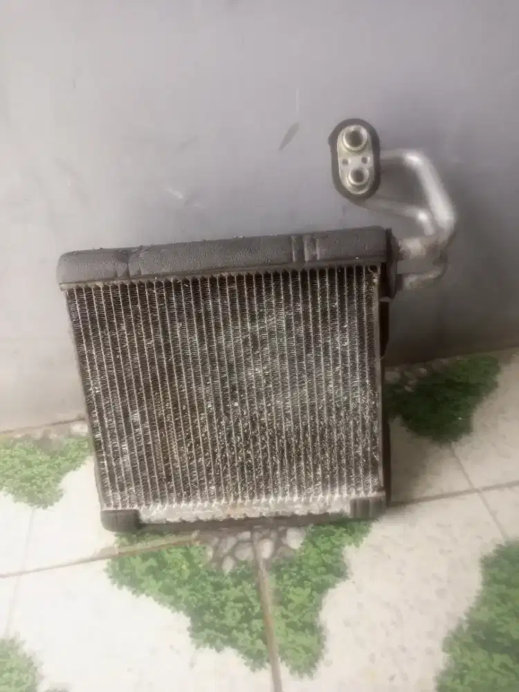 Kondensor AC mobil Honda Brio