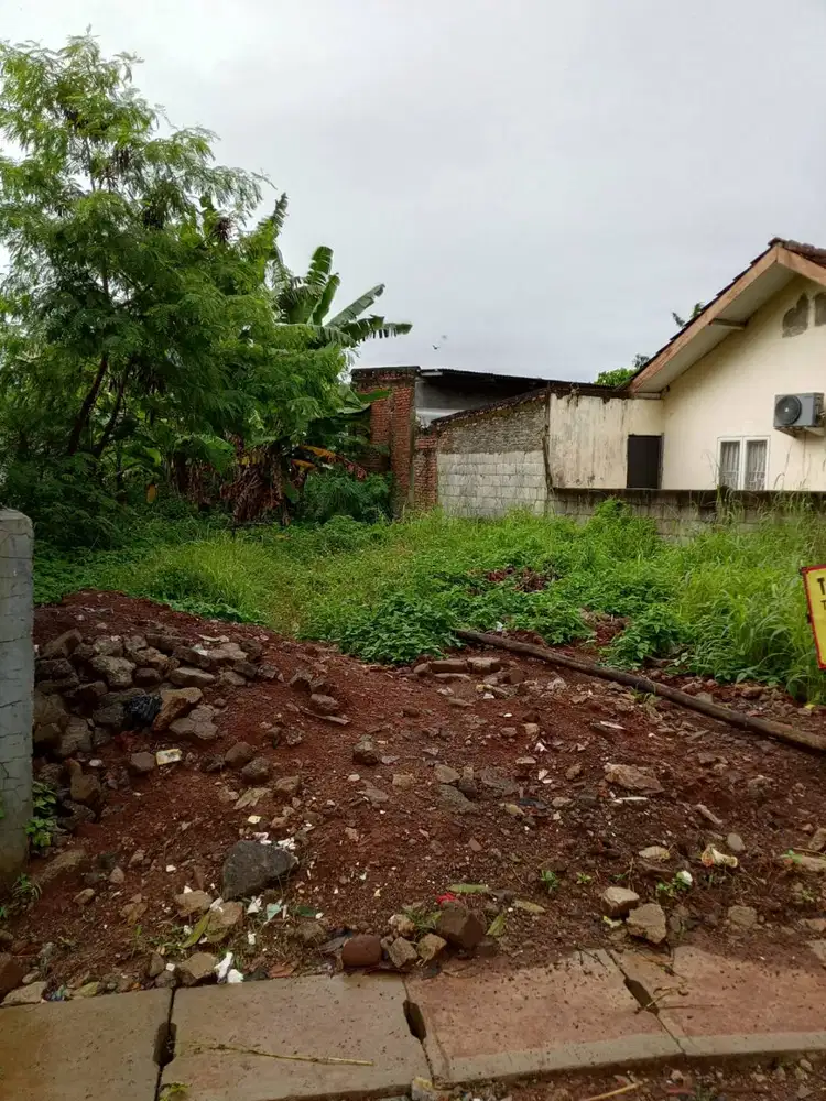 Dijual Kavling Pinggir Jalan 150 M2 di Bumi Puspitek Asri