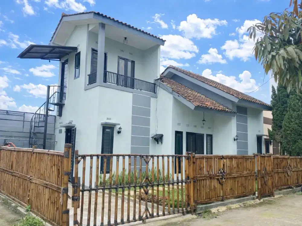 **RUMAH SHM SIAP HUNI DI BABAKAN CIHANJUANG RAHAYU – HARGA NEGO 800 JUTA!**