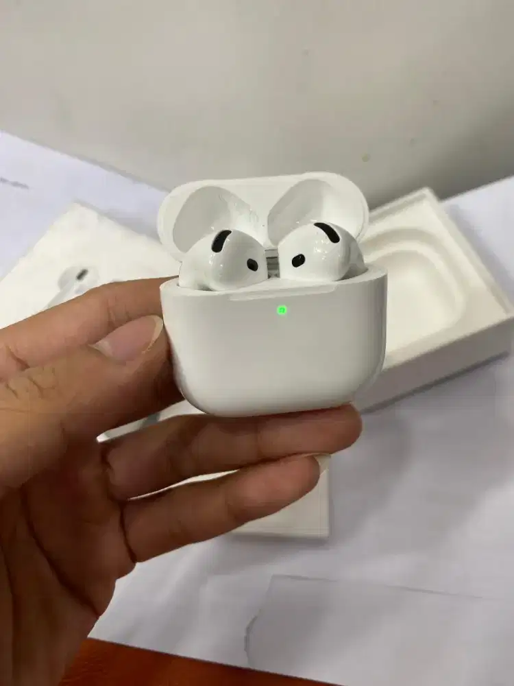 AirPods 4 resmi iBox