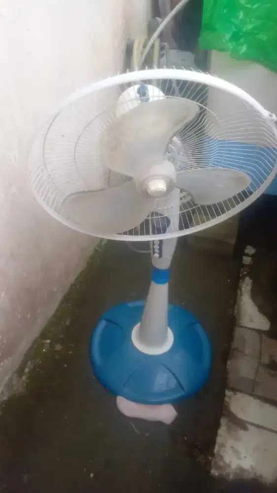 Di jual kipas angin