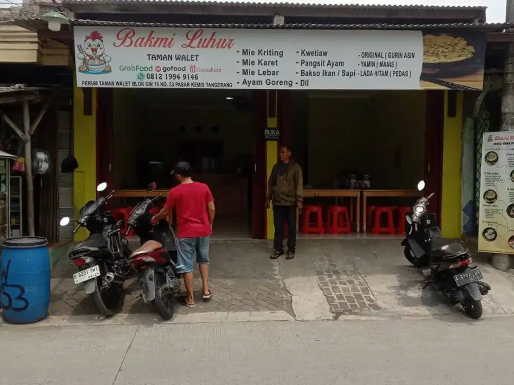 Dijual Rumah Taman Walet di Jalan Utama cocok untuk Toko