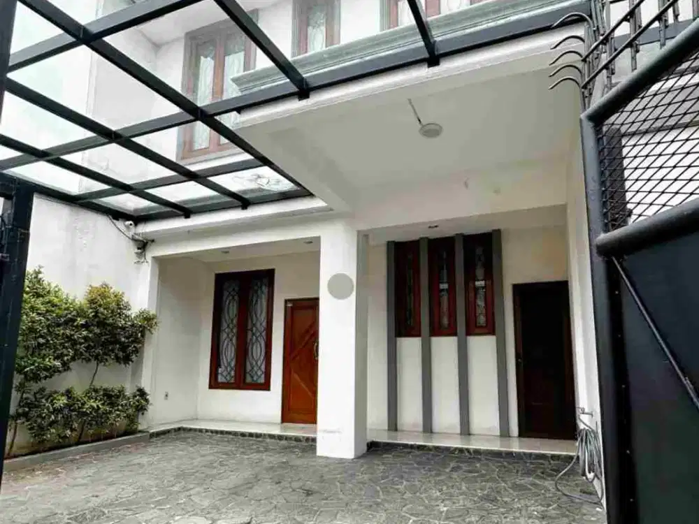 Dijual Rumah 2 Lantai 3+1 BR di Kayu Putih, Jakarta Timur