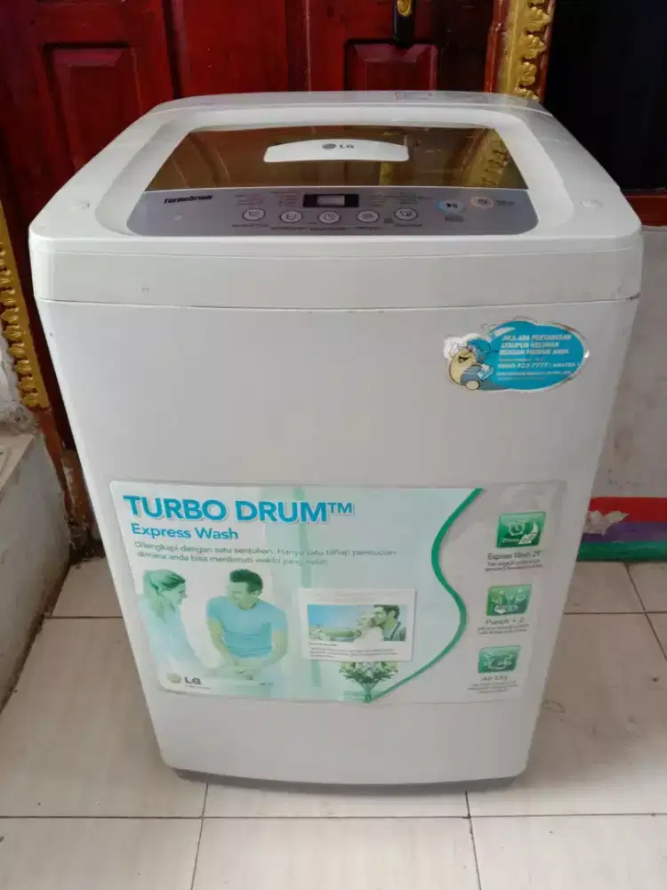 jual mesin cuci LG TURBO DRUM 8kg, mesin halus,orisinil,siap pakai