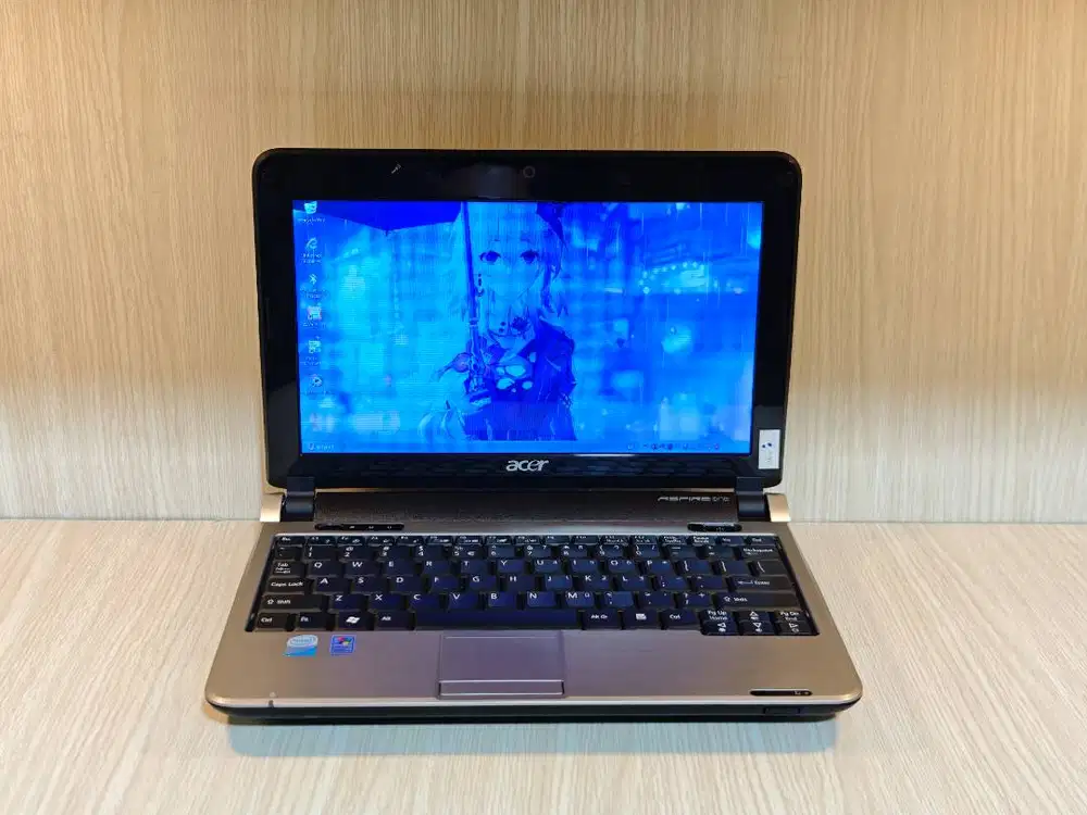 Acer Aspire One N280 Laptop Notebook Murah Siap Browsing Ngetik Nugas